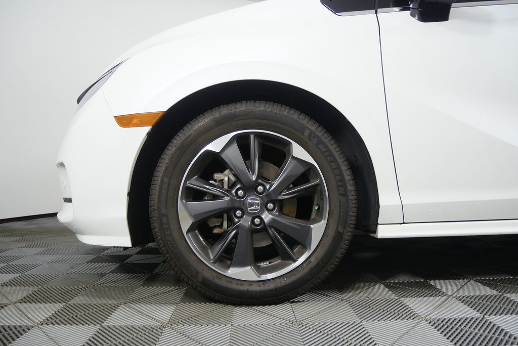 Thumbnail: 2022 Honda Odyssey - 6