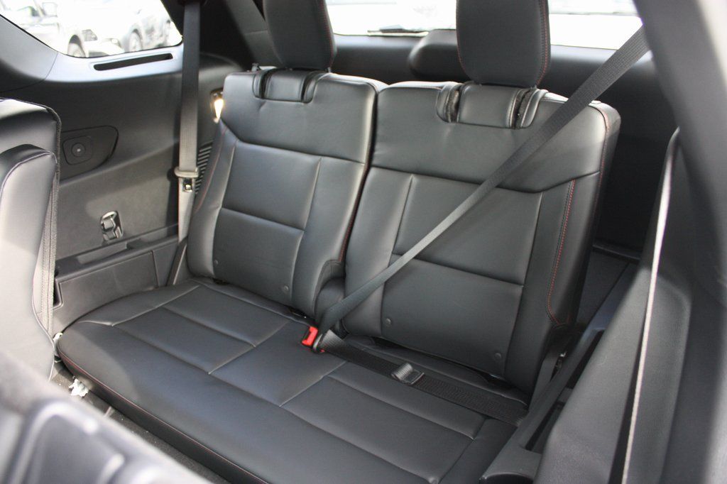 2026 Ford Explorer ST - Photo 15