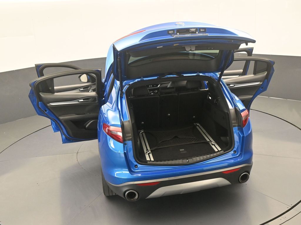 Used 2018 Misano Blue Metallic Alfa Romeo Ti image 68