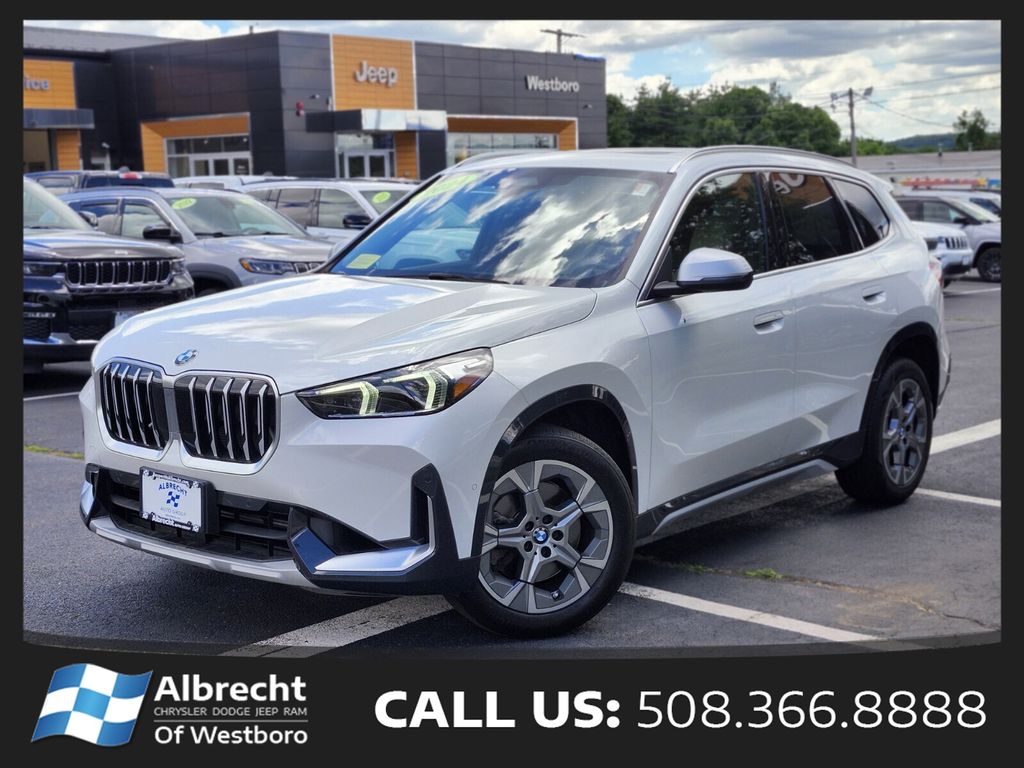 White Metallic 2024 BMW X1 SUV / Crossover All-Wheel Drive 7-Speed Automatic
