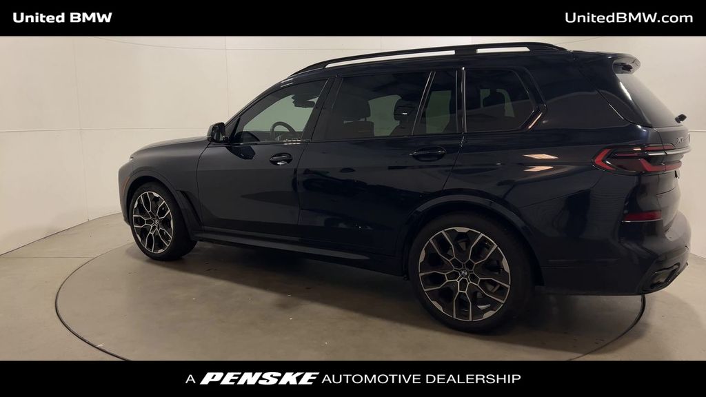2023 BMW X7 xDrive40i 6