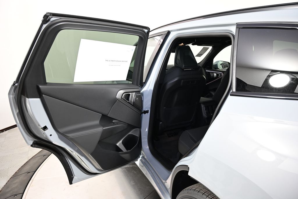 Thumbnail: 2026 BMW X3 - 23