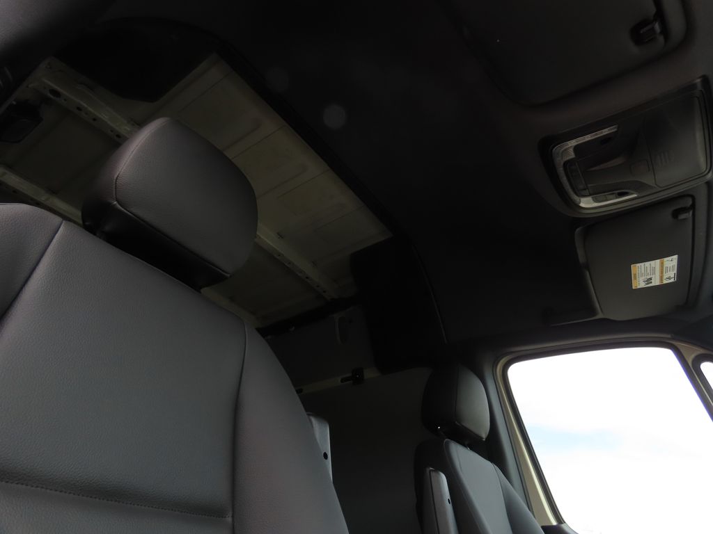 2025 Mercedes-Benz Sprinter 2500 19