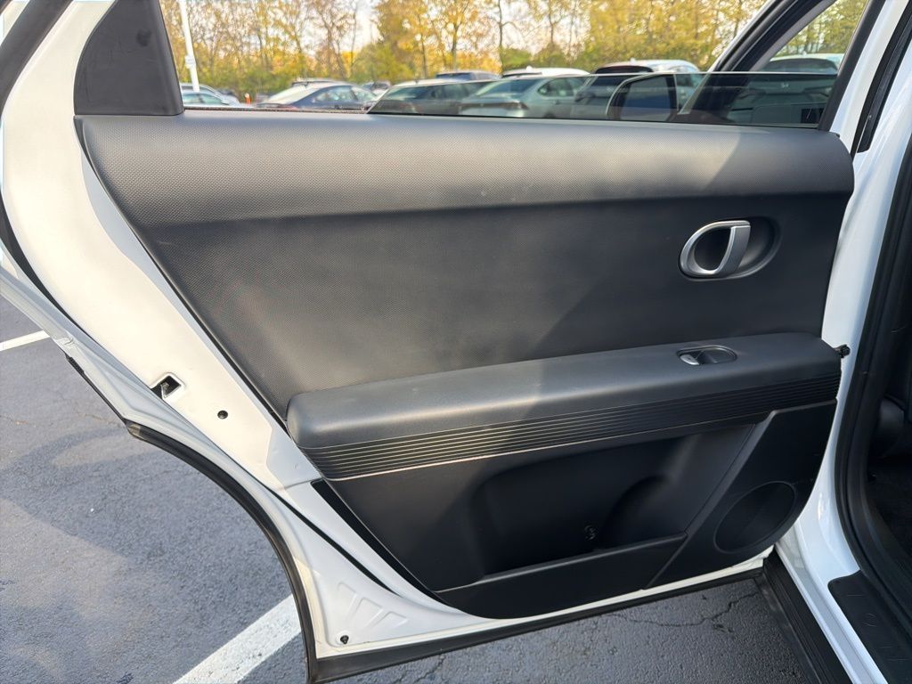 Thumbnail: 2024 Hyundai Ioniq 5 - 20