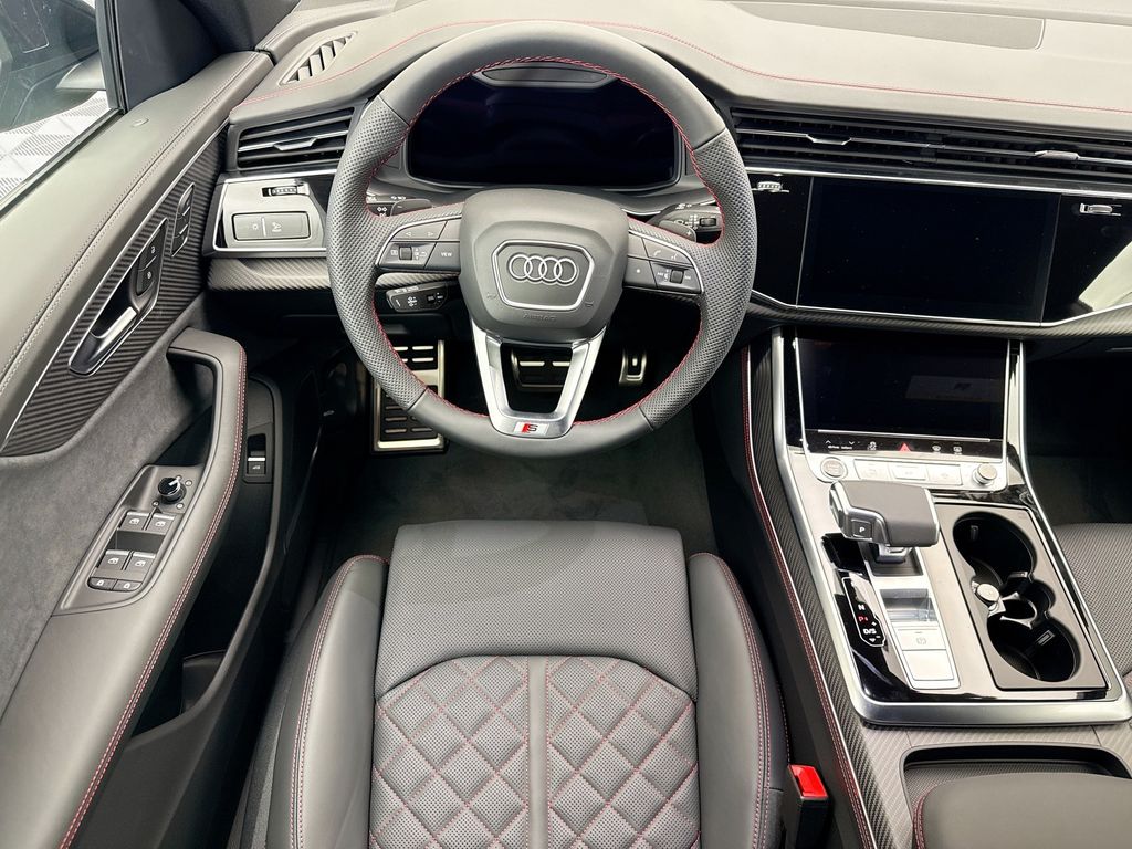 Thumbnail: 2026 Audi Q8 - 10