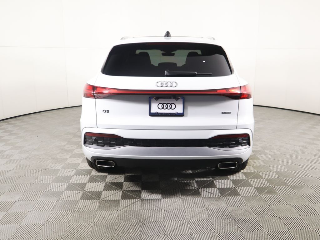 Thumbnail: 2025 Audi Q5 - 6