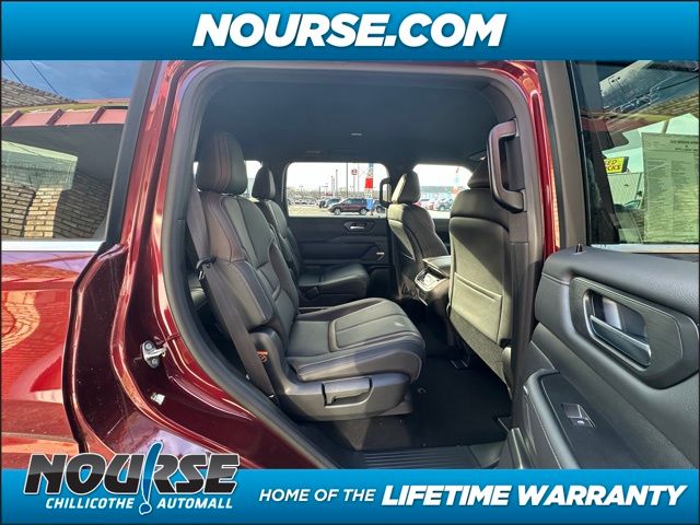 2025 Nissan Armada SL photo