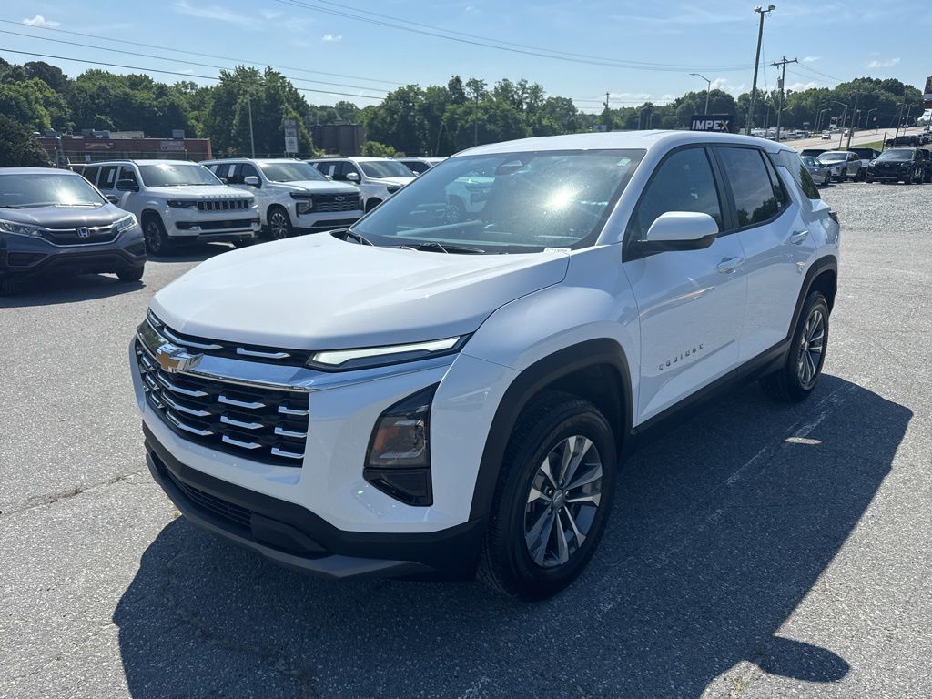 2026 Chevrolet Equinox LT 1.5T's photo