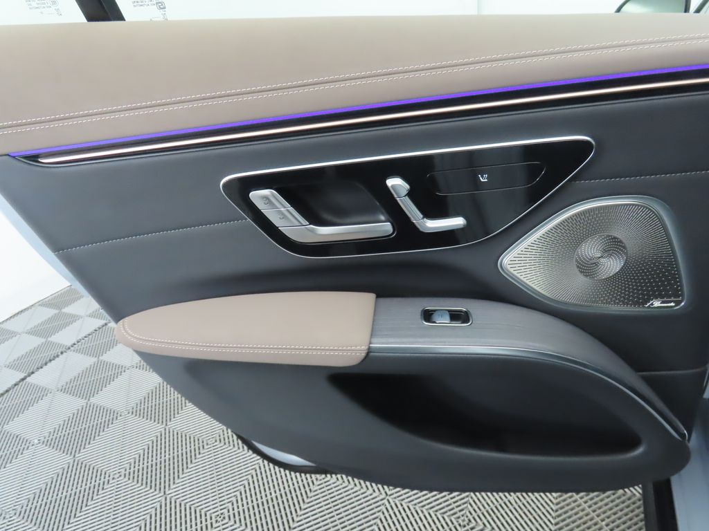 2024 Mercedes-Benz EQS 450 28