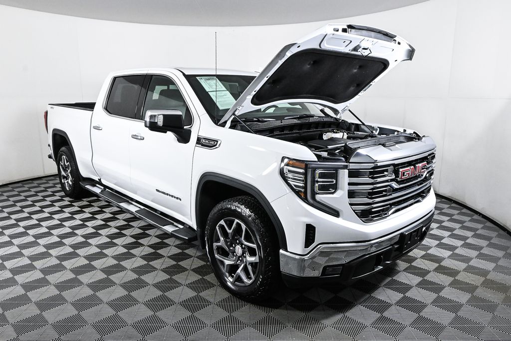 2023 GMC Sierra 1500 SLT 29