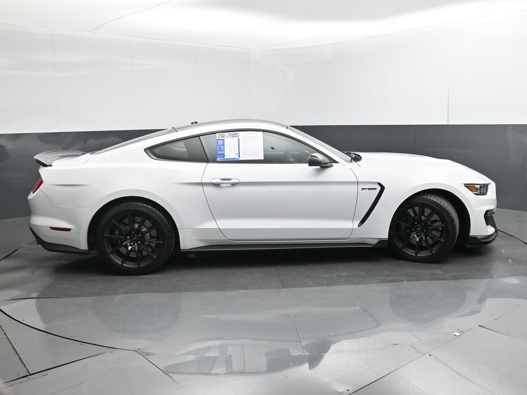 2017 Ford Shelby GT350 