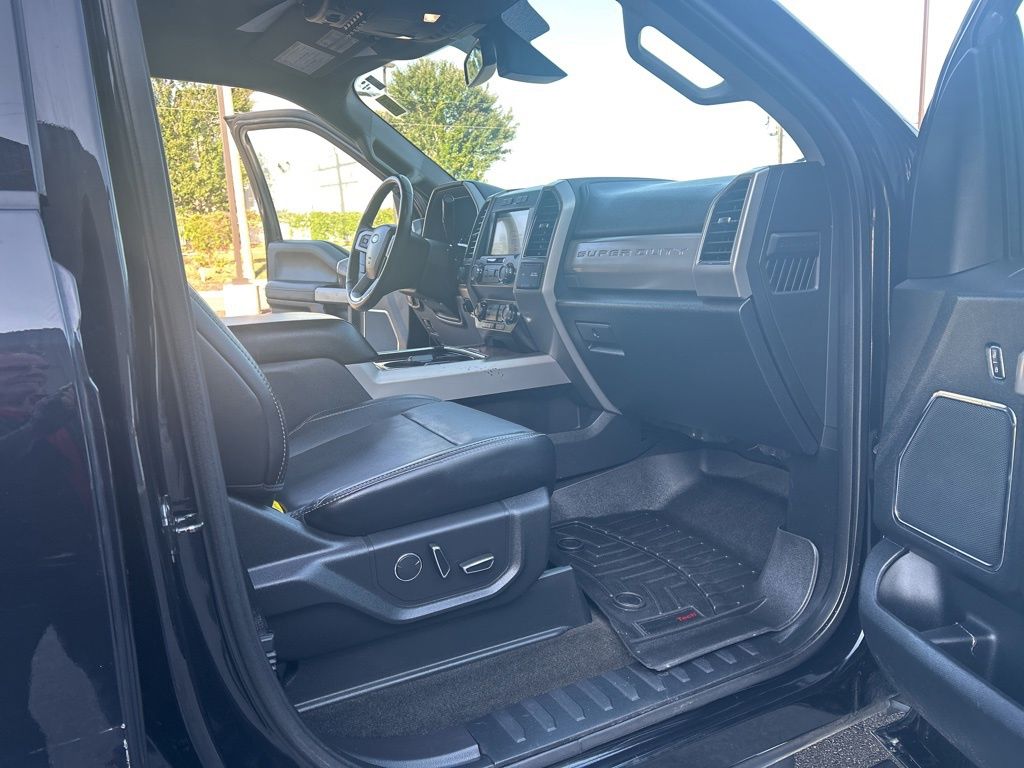 2019 Ford F-250SD Lariat Black at Walterboro Ford