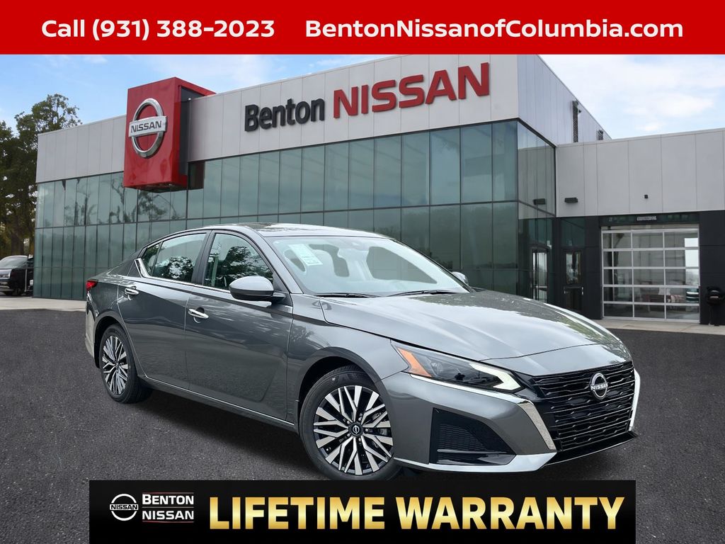 2025 Nissan Altima 2.5 SV FWD