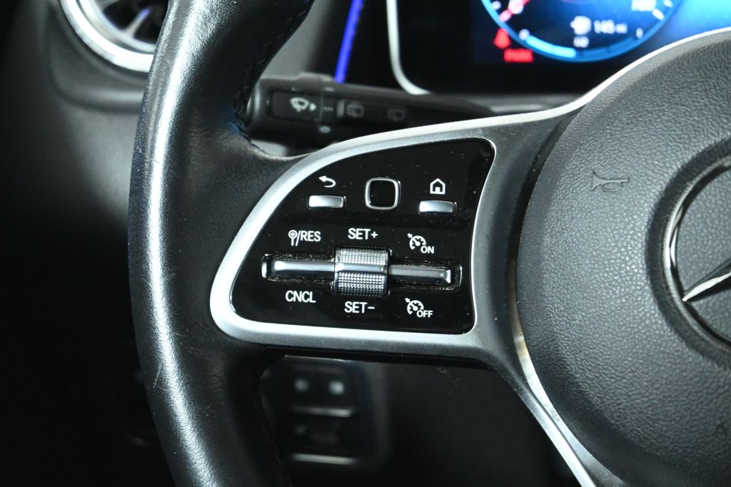 2021 Mercedes-Benz GLB 250 18