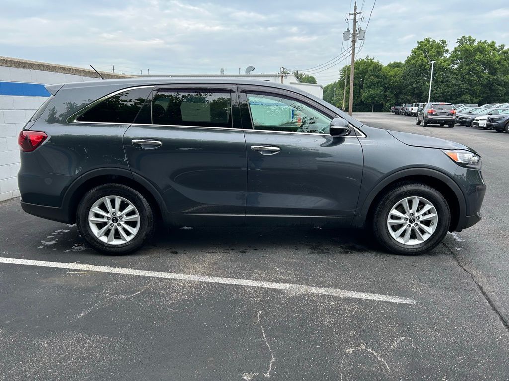 2020 Kia Sorento LX 6