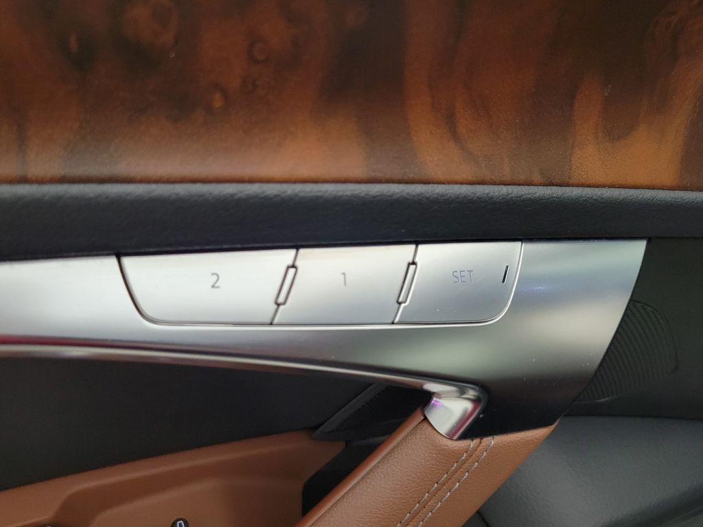 Thumbnail: 2023 Audi A6 - 32