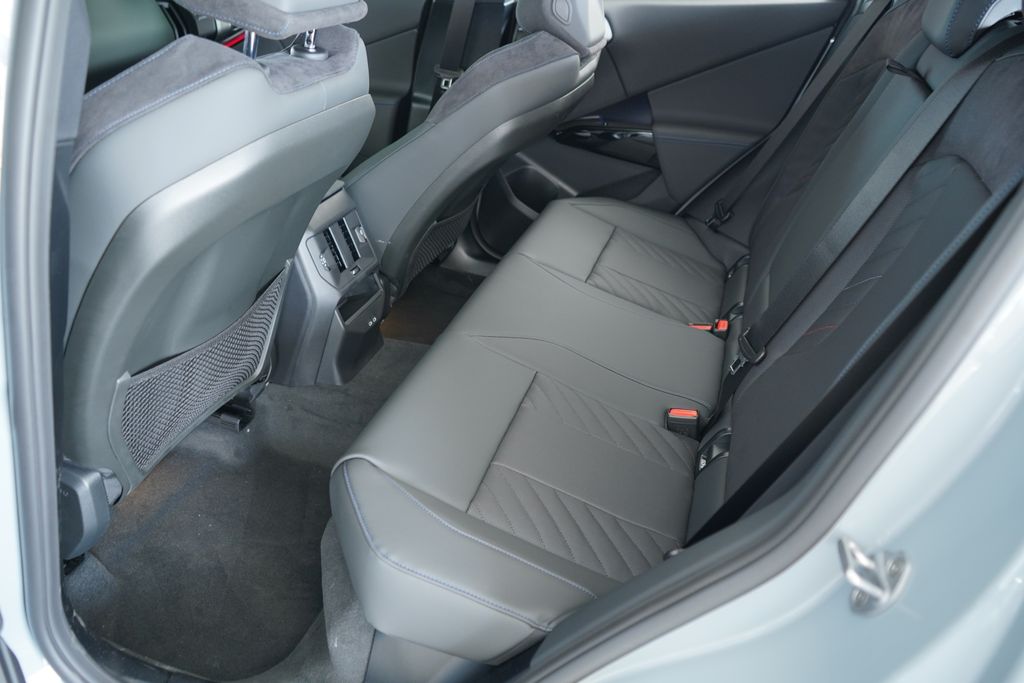 Thumbnail: 2026 BMW X3 - 16