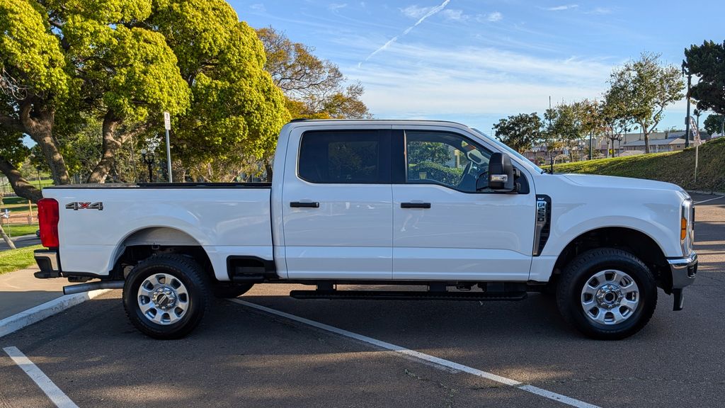 Used 2024 Ford Super Duty F-250 XLT 4D Crew Cab