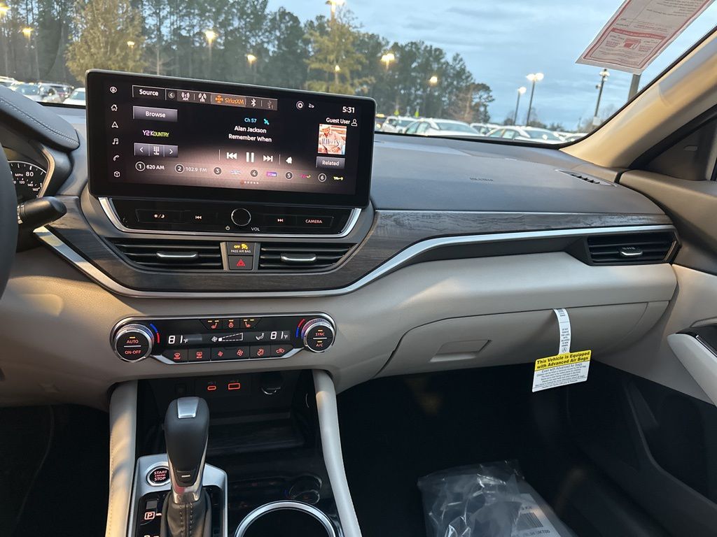 2025 Garnet Pearl Metallic Nissan Altima 2.5 SL FWD Sedan