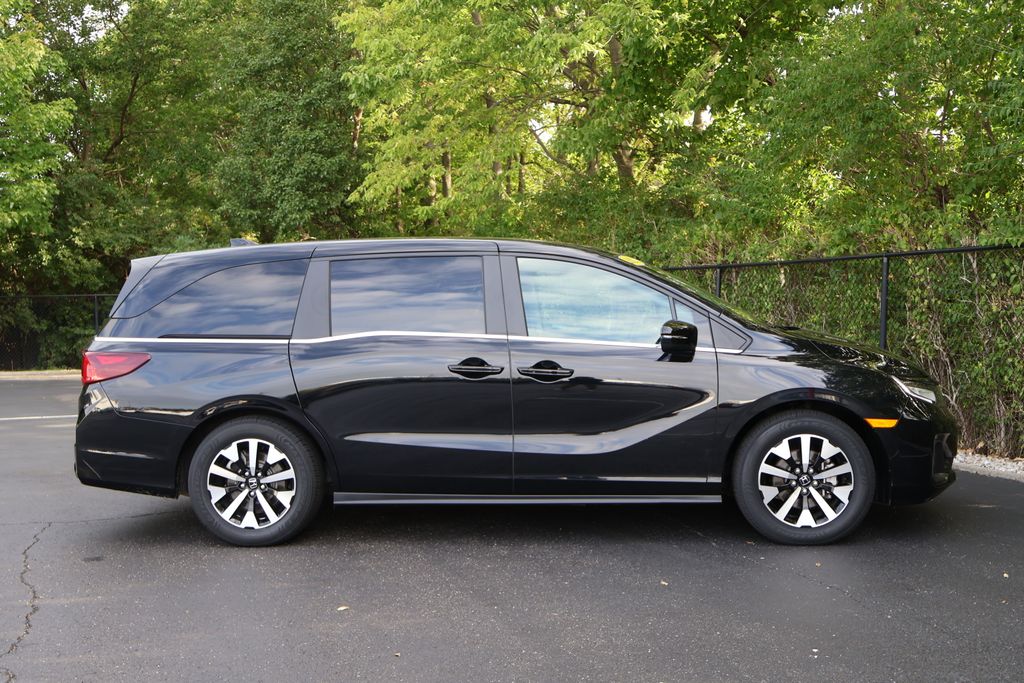 Thumbnail: 2025 Honda Odyssey - 9