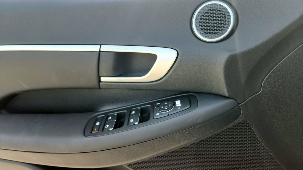 2026 Hyundai Sonata Hybrid