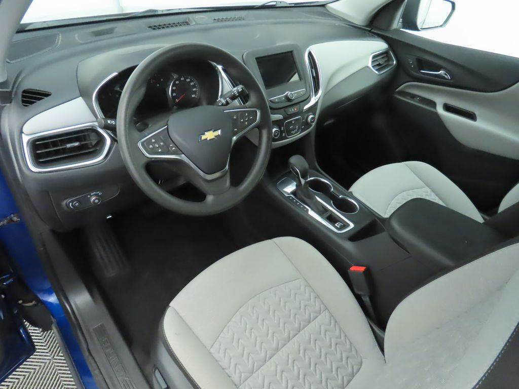 Thumbnail: 2023 Chevrolet Equinox - 9