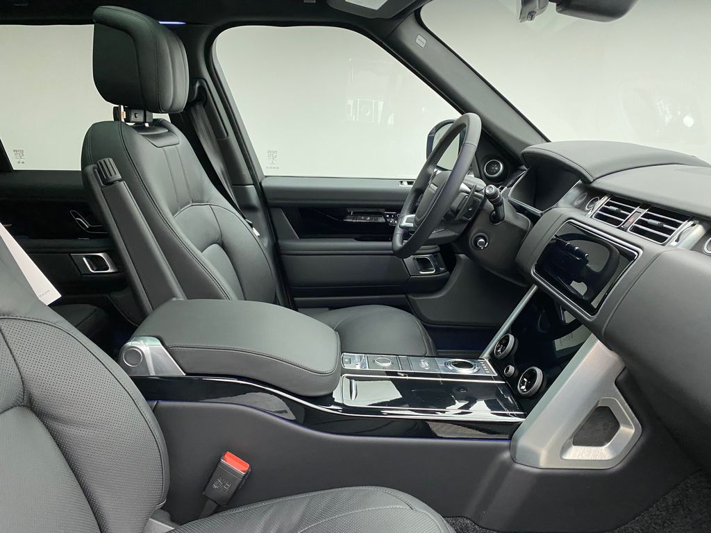 2020 Land Rover Range Rover HSE 10