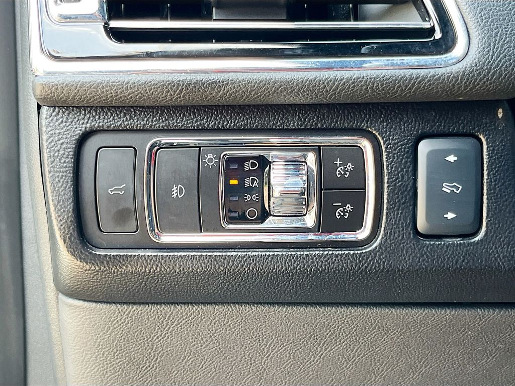 2024 Lincoln Navigator L Reserve Black at Classic Chevrolet Galveston
