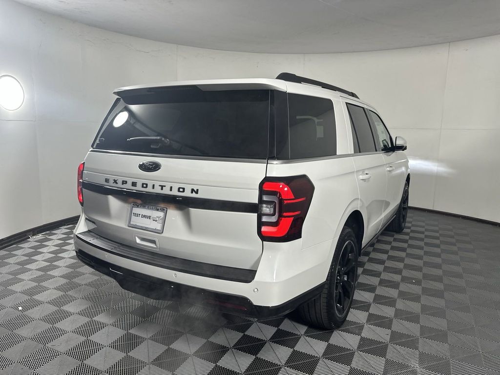 2024 Ford Expedition Limited 7