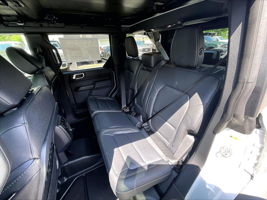2026 Ford Bronco — photo 11