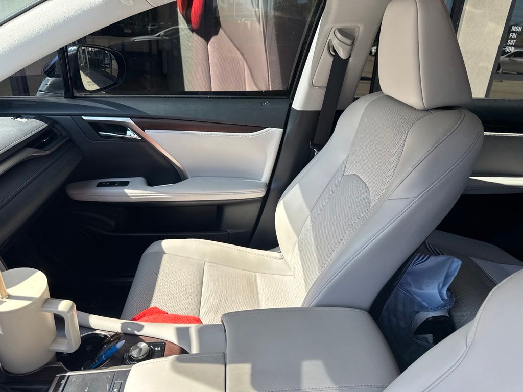 Used 2020 Blue Lexus 350 image 28