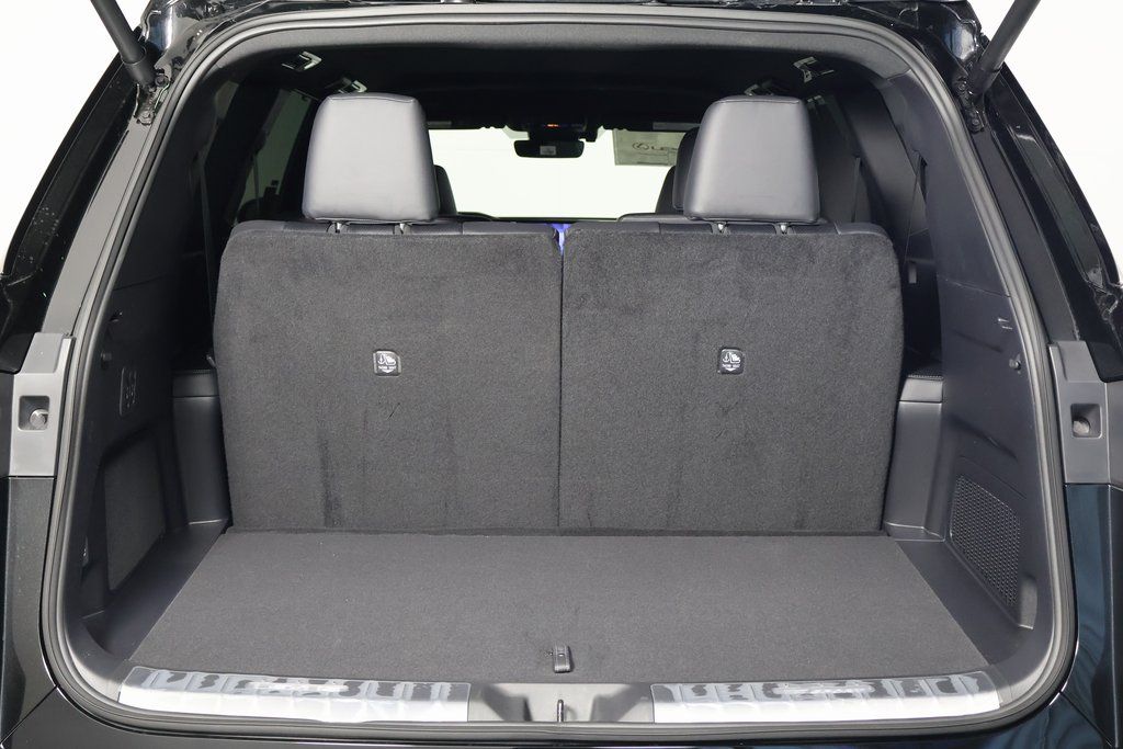 Thumbnail: 2026 Lexus TX - 9