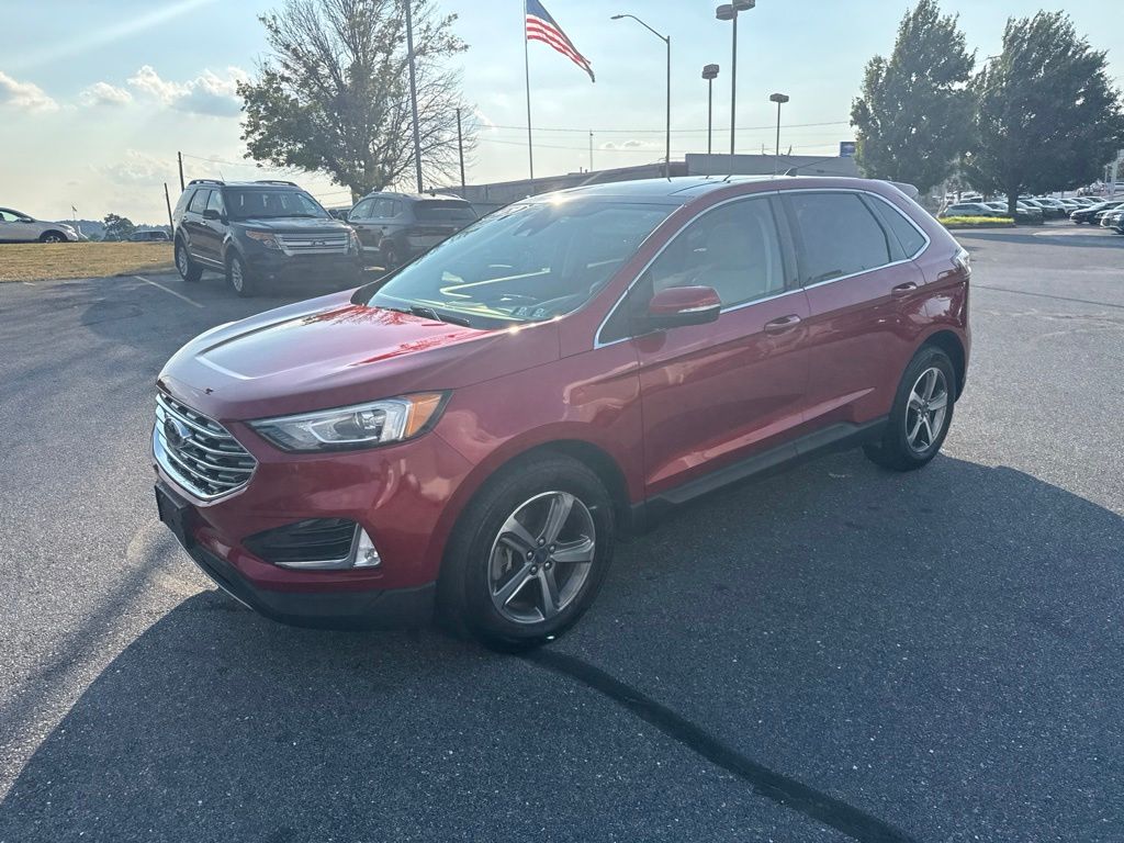 2020 Ford Edge SEL Red at Grove City Ford