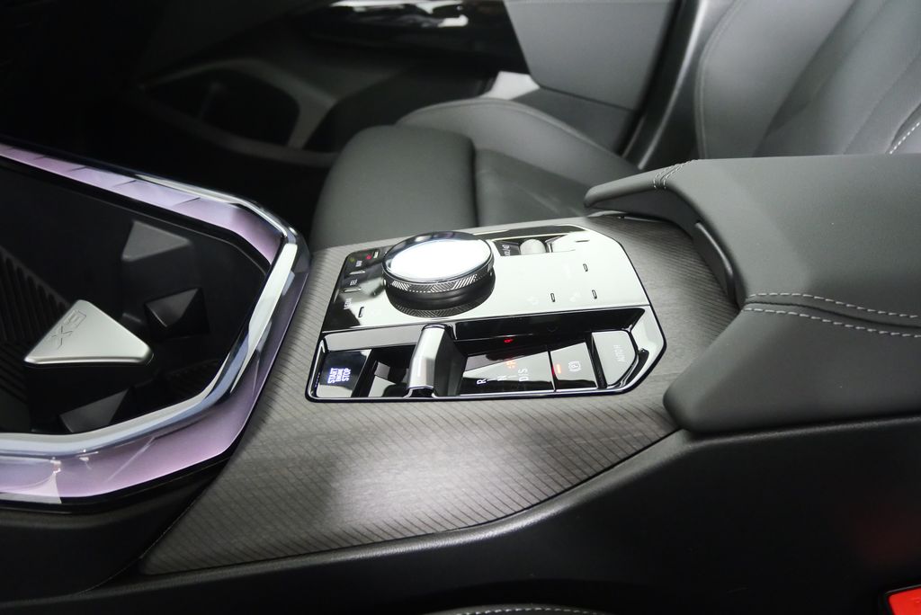 Thumbnail: 2026 BMW X3 - 22