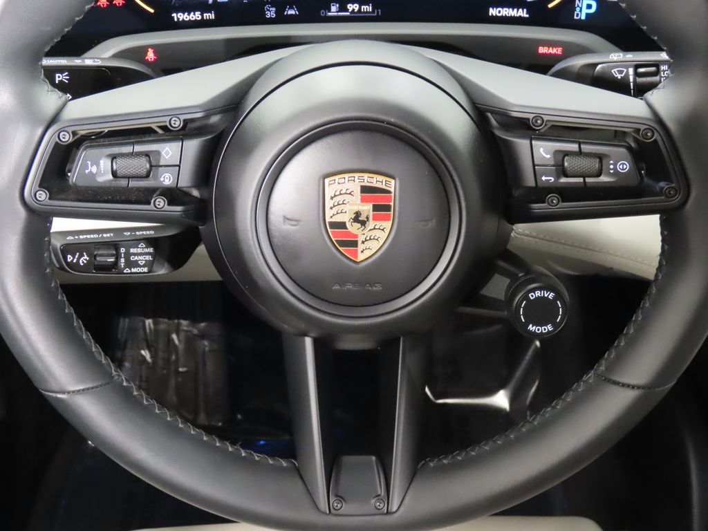 Thumbnail: 2024 Porsche Taycan - 18