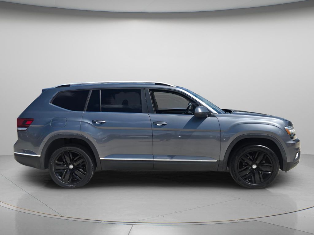 2018 Volkswagen Atlas - $14,900