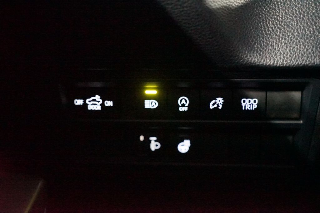 Thumbnail: 2026 Toyota Tundra - 26