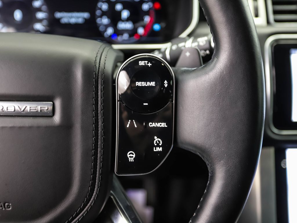 Thumbnail: 2019 Land Rover Range Rover - 13