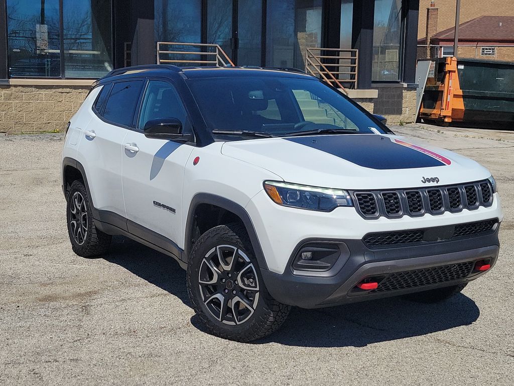 Bright White Clearcoat 2025 Jeep Compass Trailhawk 4WD SUV / Crossover Four-Wheel Drive 8-Speed Automatic