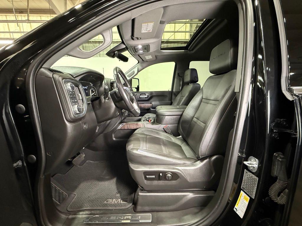 2021 GMC Sierra 3500HD Denali