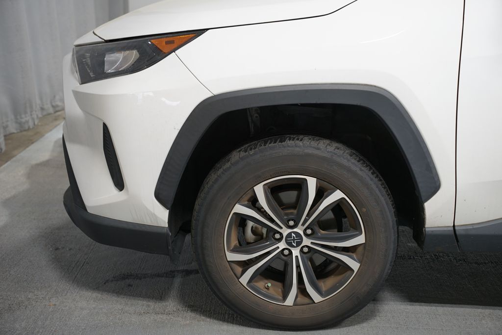 Thumbnail: 2022 Toyota RAV4 - 5