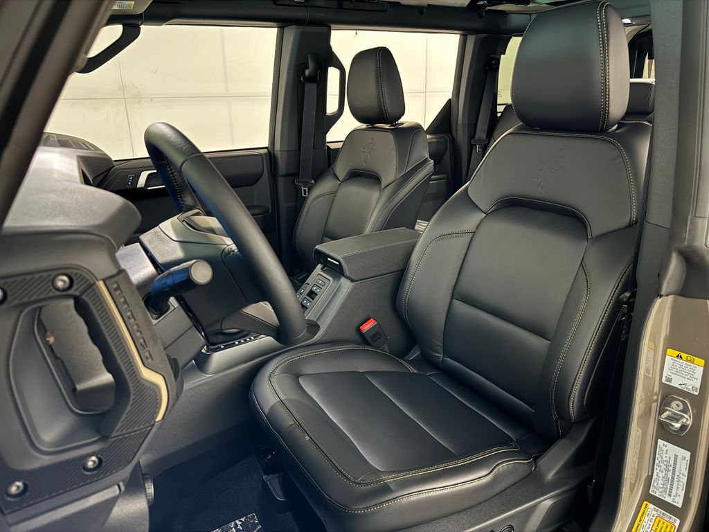 2026 Marsh Gray Ford Bronco Badlands 4X4 SUV