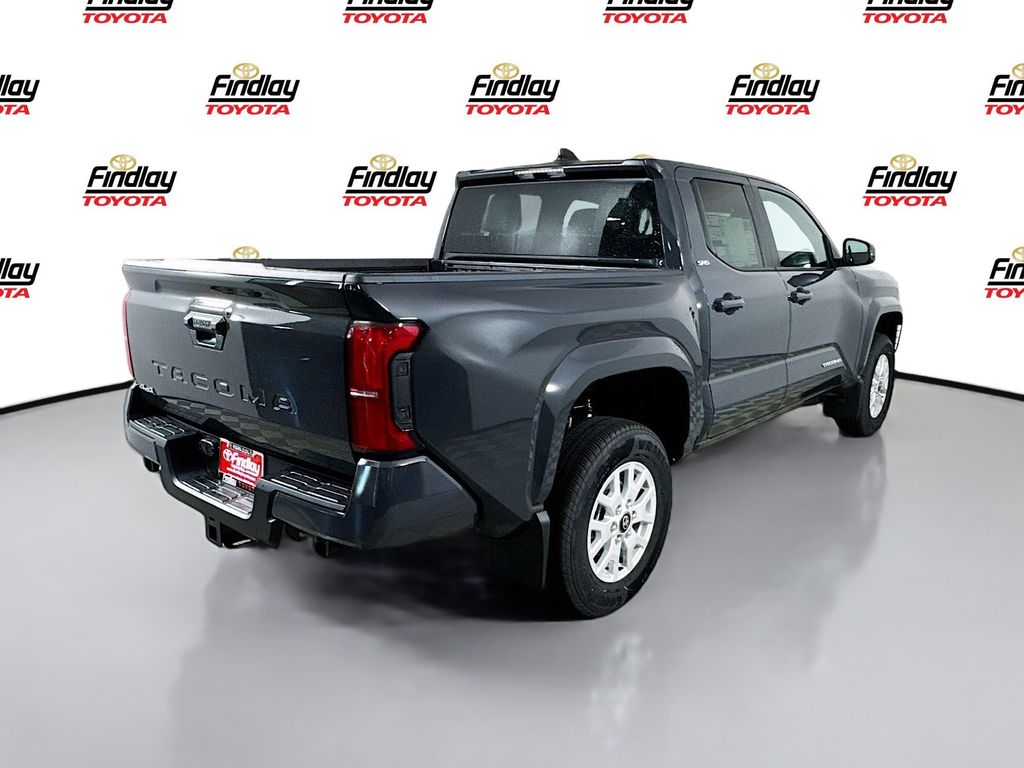 2025 Toyota Tacoma SR5 - Photo 7