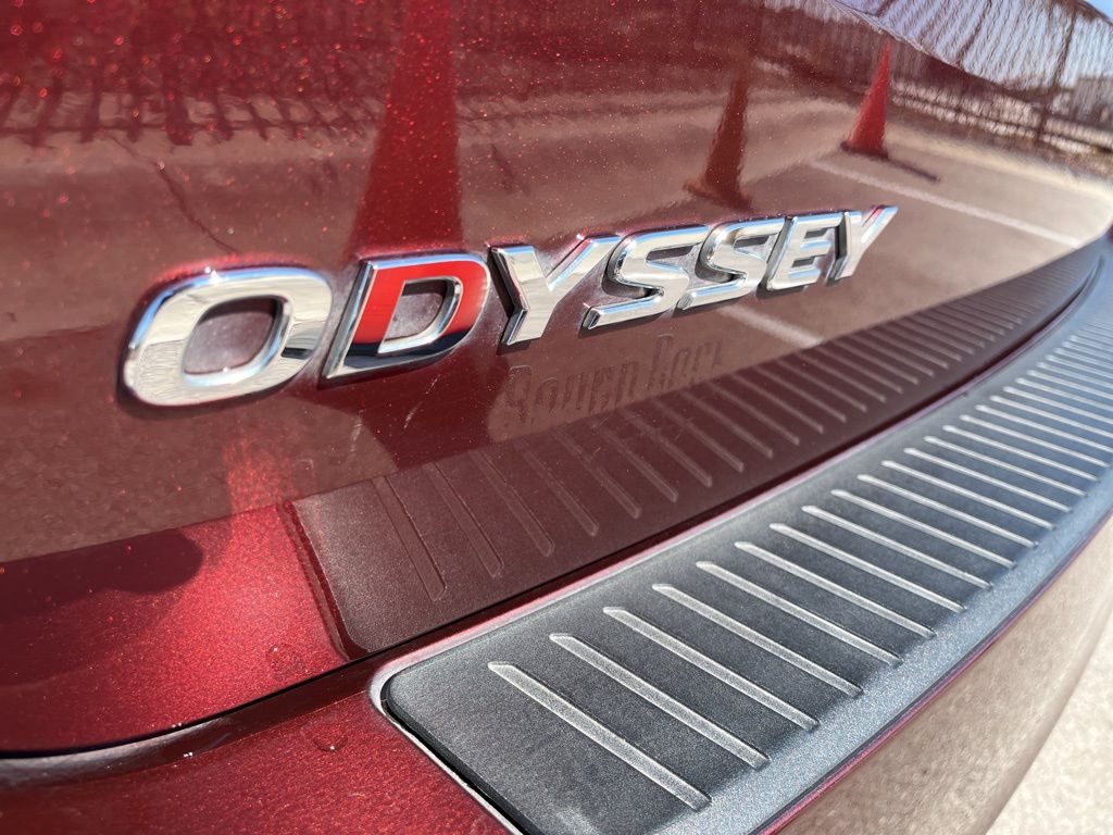 Thumbnail: 2018 Honda Odyssey - 8