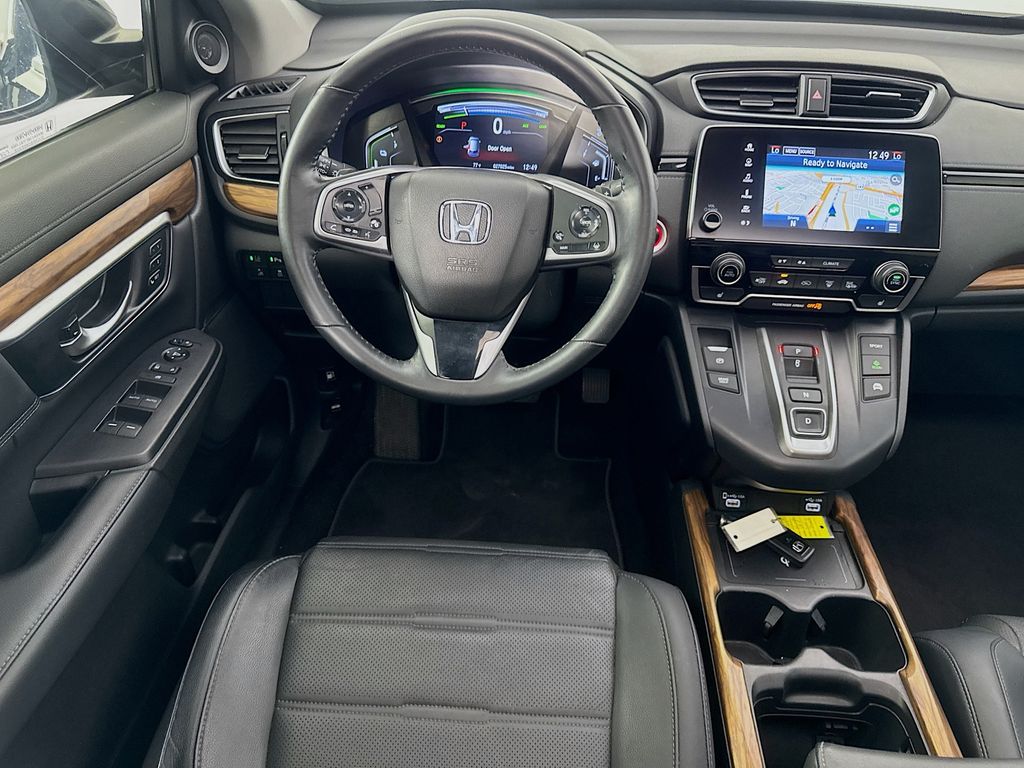 2022 Honda CR-V Hybrid Touring photo
