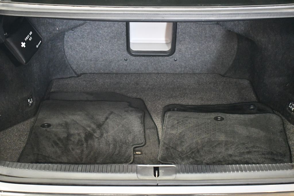 Thumbnail: 2013 Lexus ES - 5