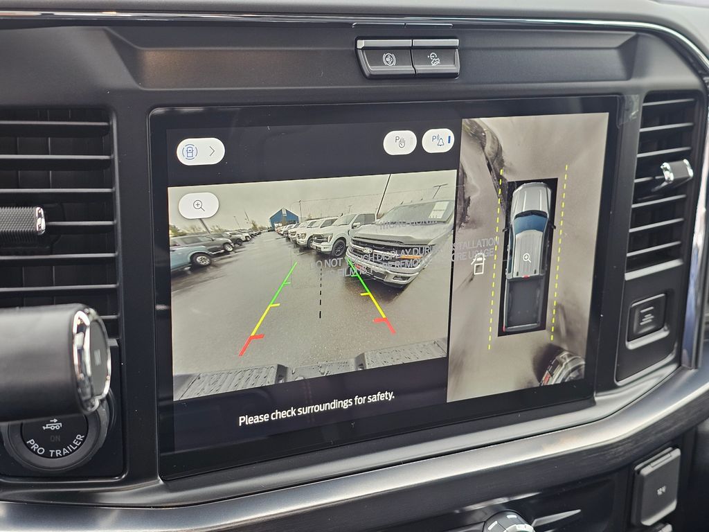 New 2026 Black Ford Lariat image 32