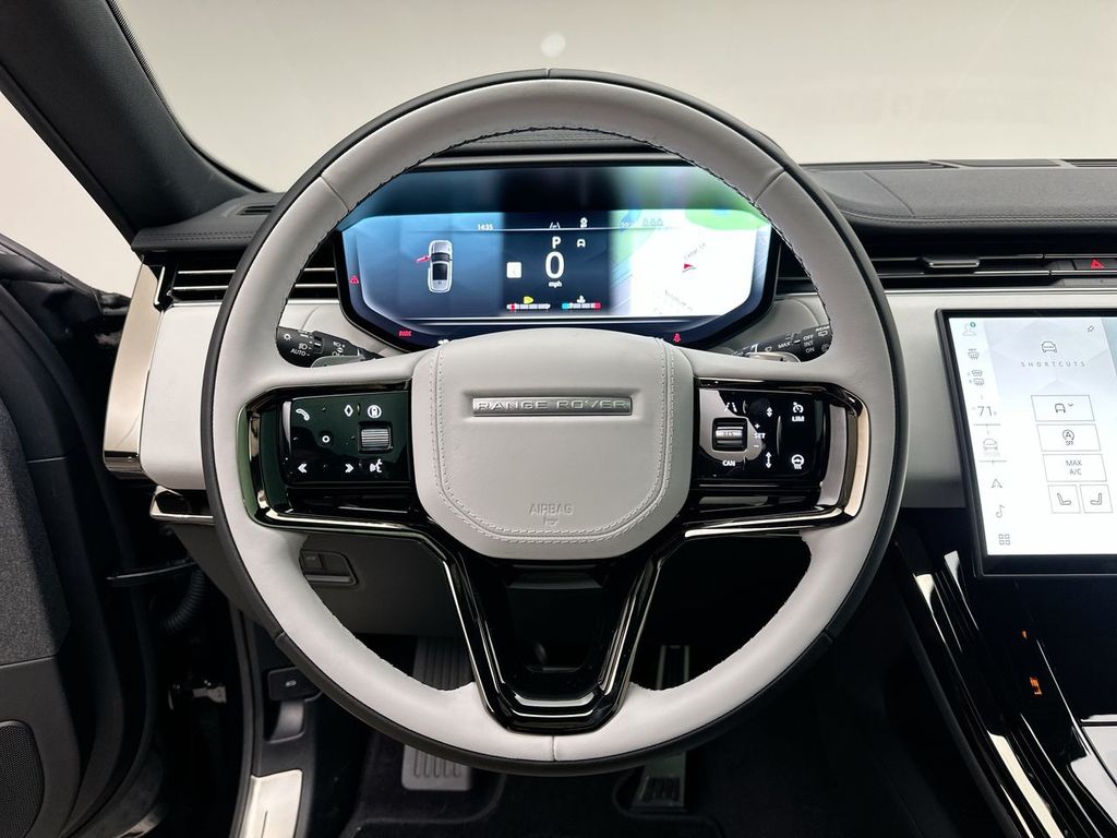 Thumbnail: 2026 Land Rover Range Rover Sport - 14