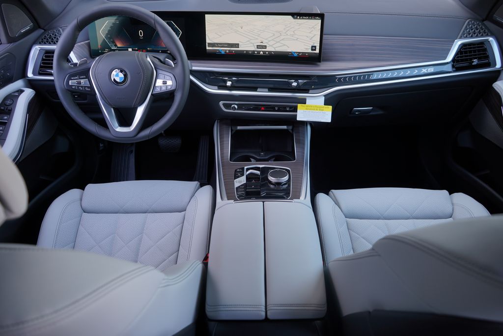 2025 BMW X5 sDrive40i 13