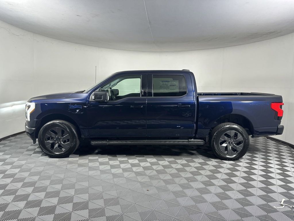 2024 Ford F-150 Lightning Flash 4